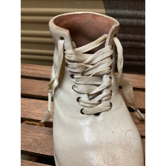 Vintage 3.5" Porcelain Baby Shoe With Laces Planter Nursery Decor Baby Shower - Picture 6 of 11